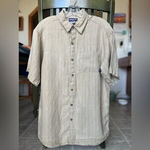 Patagonia 100% hemp button down short sleeve shirt. Size M